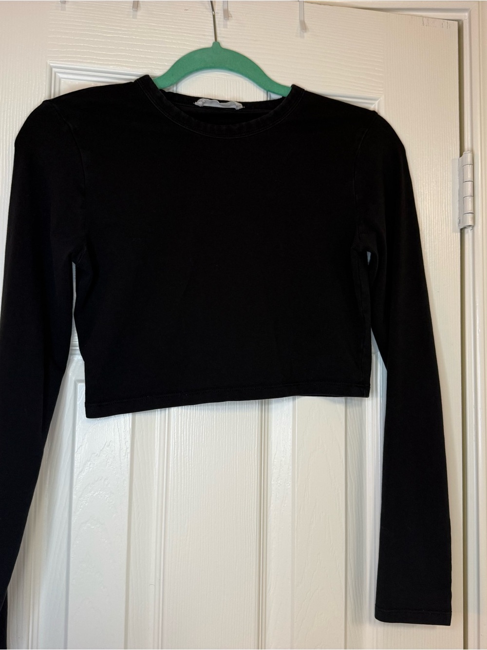 Cotton on Black Long-Sleeve Cropped Sweater - Women